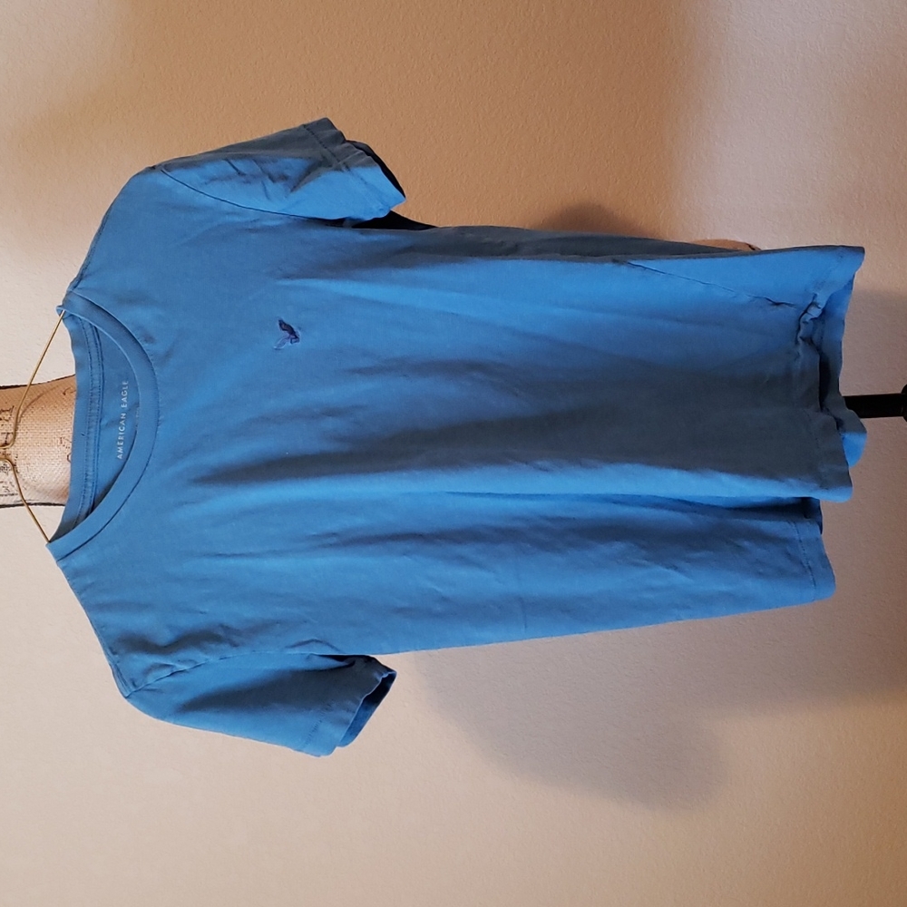 American Eagle Outfitters t-shirt
